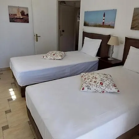 Liopetra Apartment *