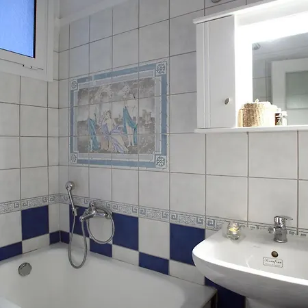 Liopetra Apartment