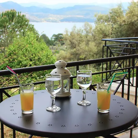 Liopetra Apartamento